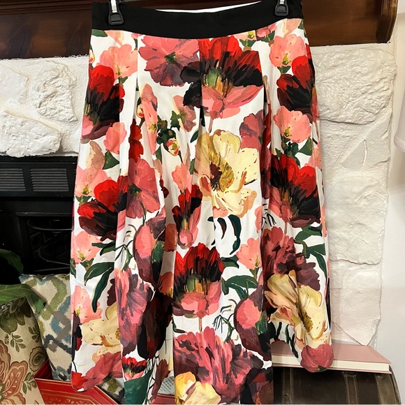 WHBM Floral Poppy Midi Full Skirt NWT Size 12 - Picture 6 of 16
